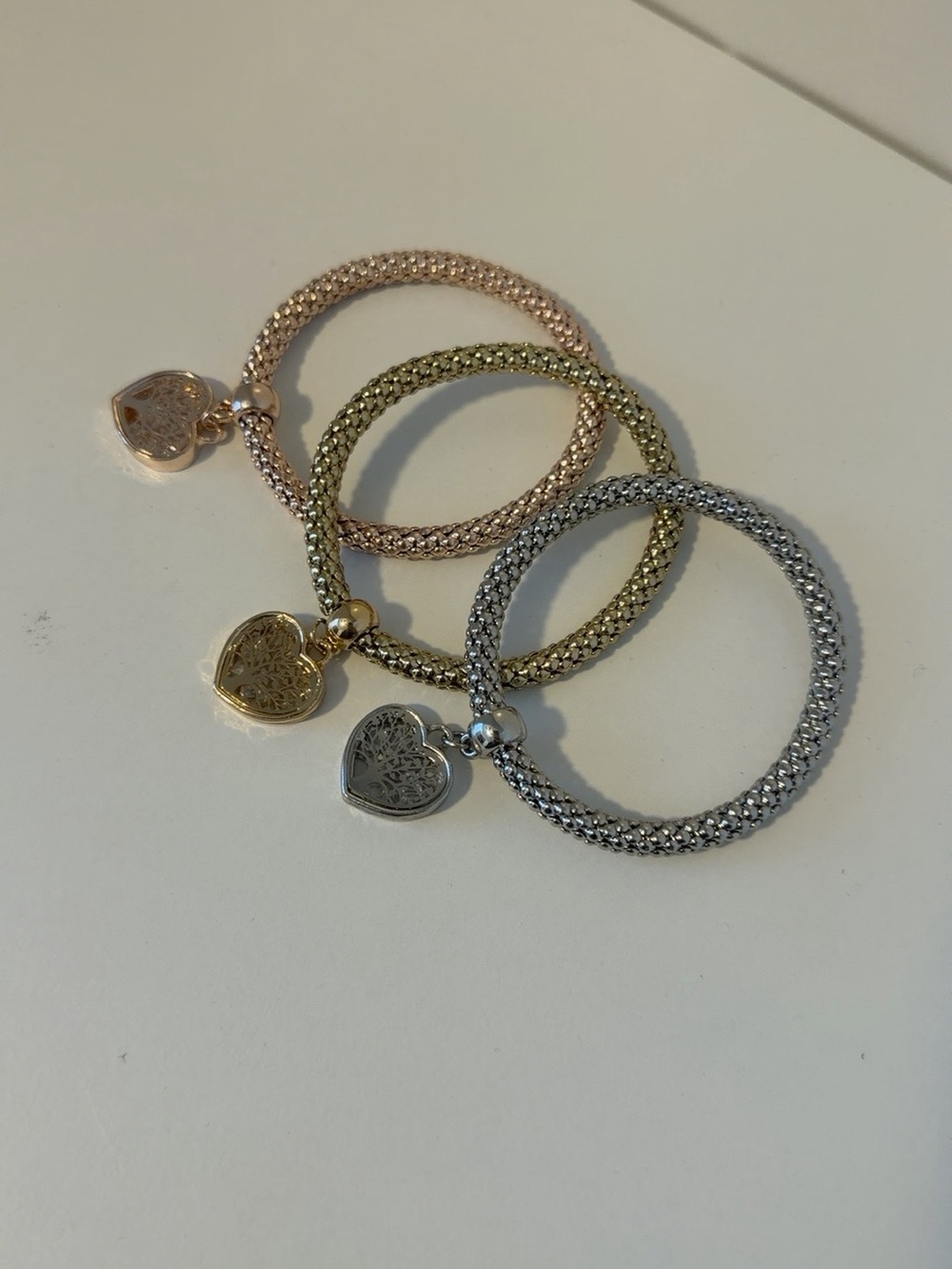 3-Piece Heart Charm Stretch Bracelet Set